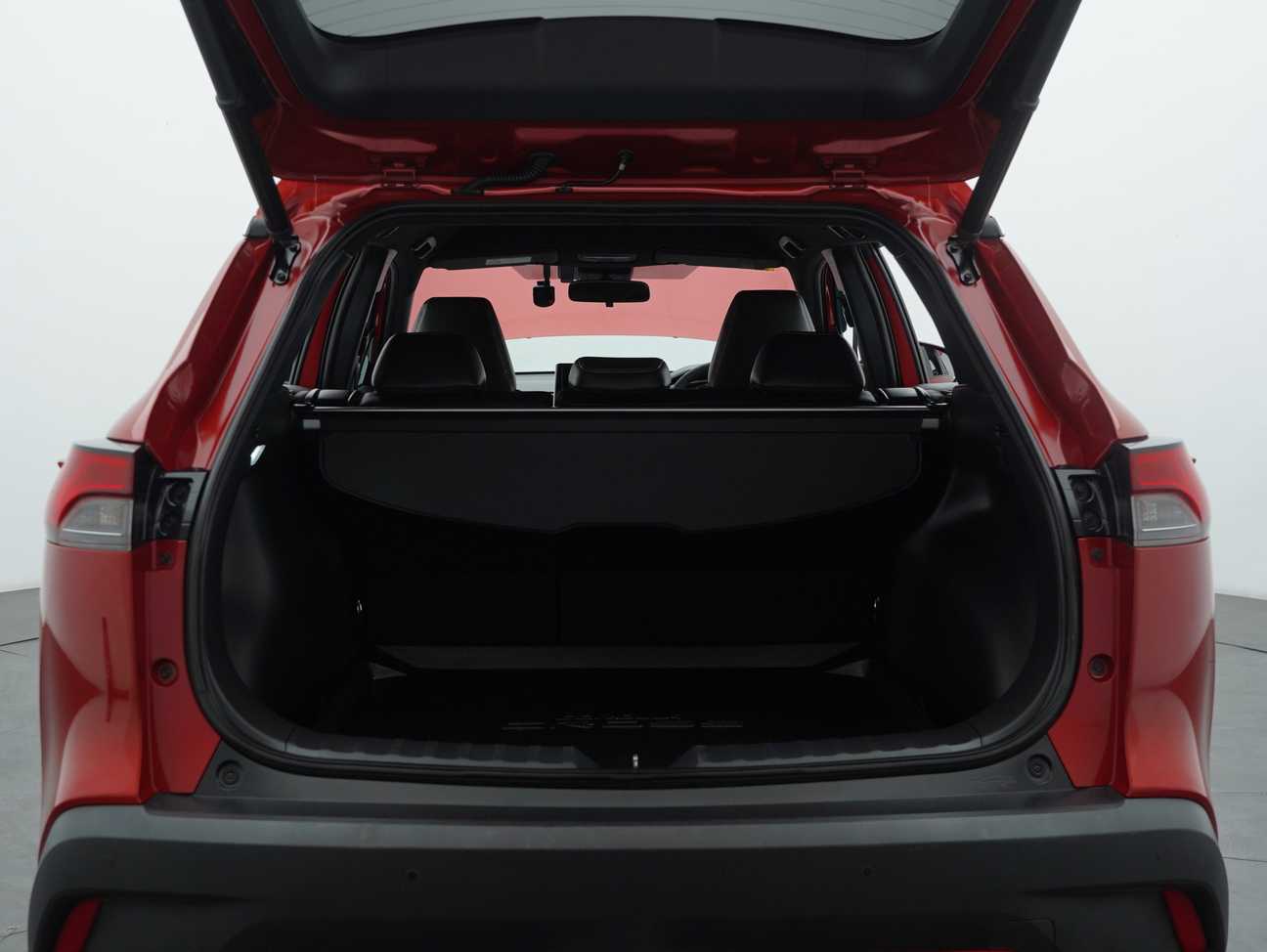 used 2022 Toyota Corolla Cross V 1.8