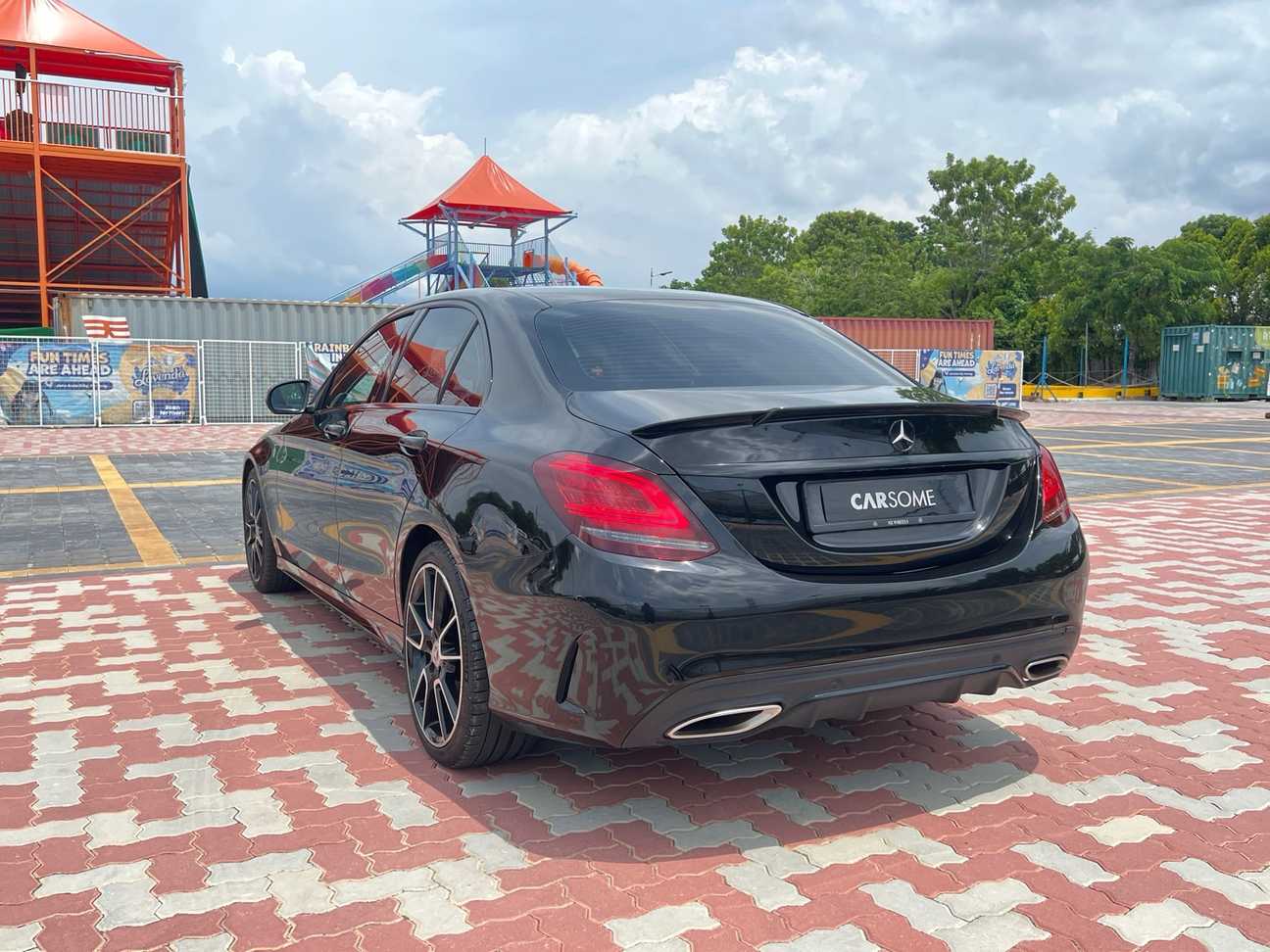 used 2018 Mercedes-Benz C300 AMG Line 2.0