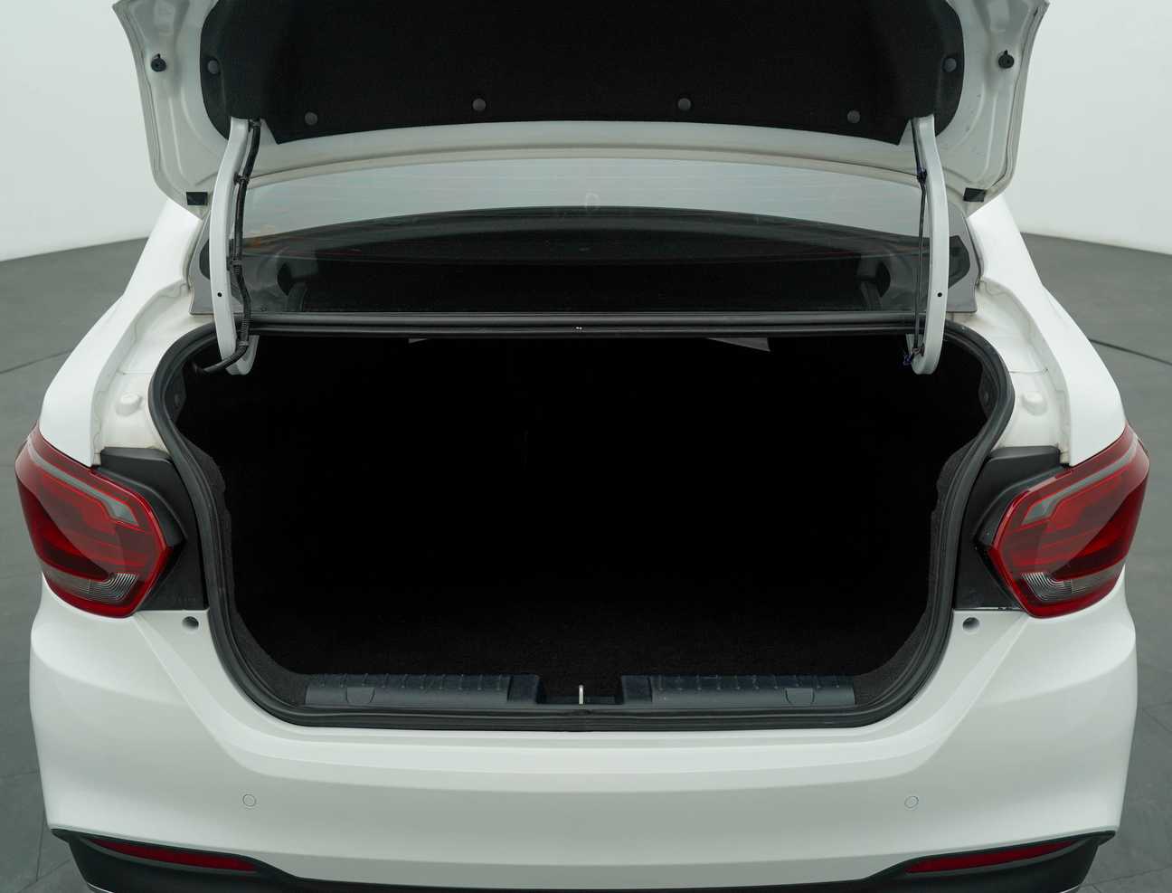 used 2022 Proton Persona Executive 1.6