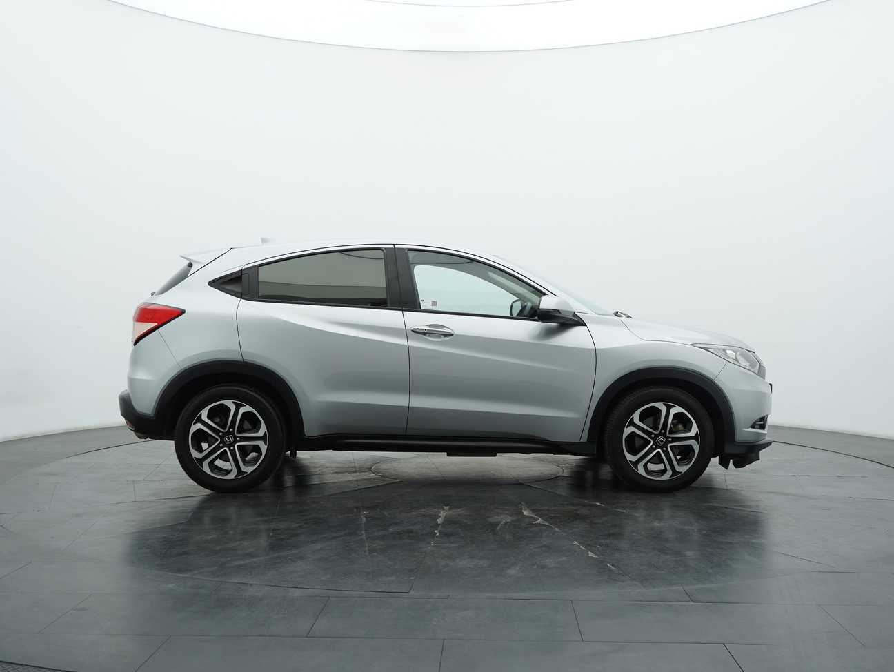 terpakai 2017 Honda HR-V V 1.8