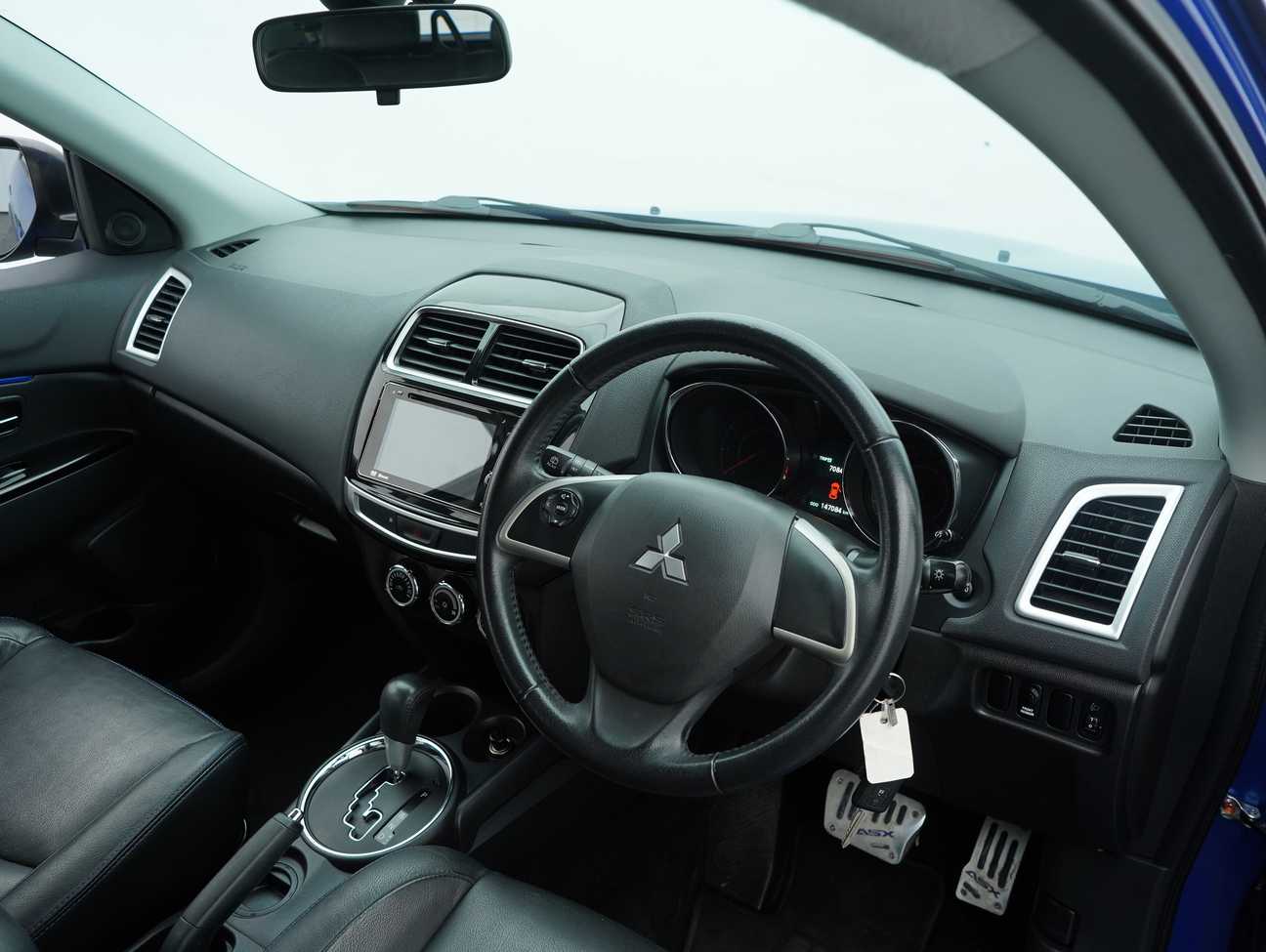 used 2017 Mitsubishi ASX  2.0