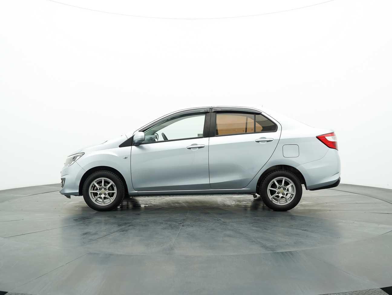 used 2017 Perodua BEZZA G 1.0