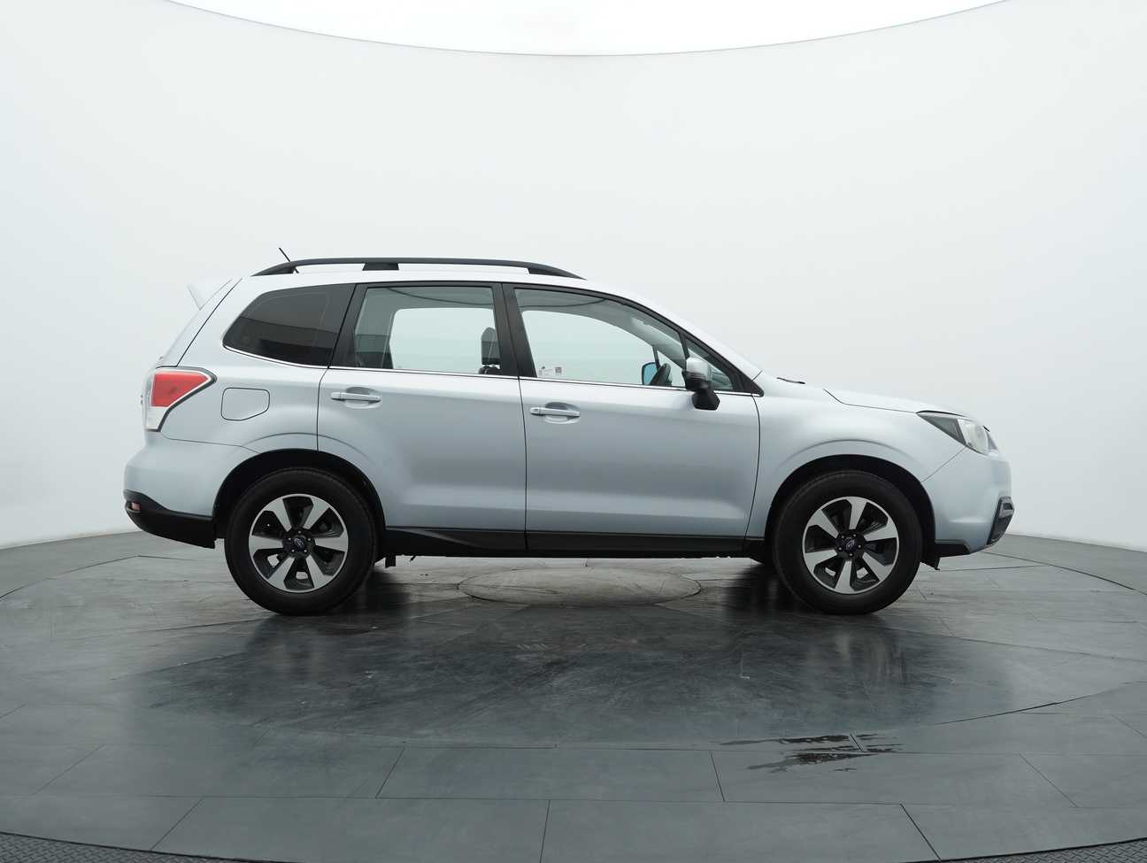 used 2016 Subaru Forester  2.0