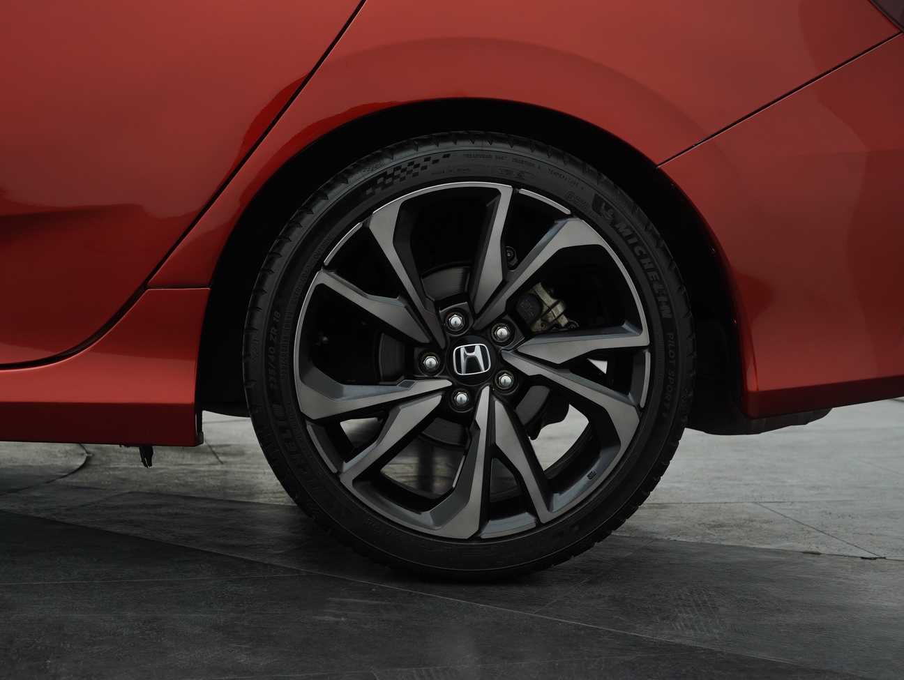 terpakai 2020 Honda Civic TC VTEC Premium 1.5