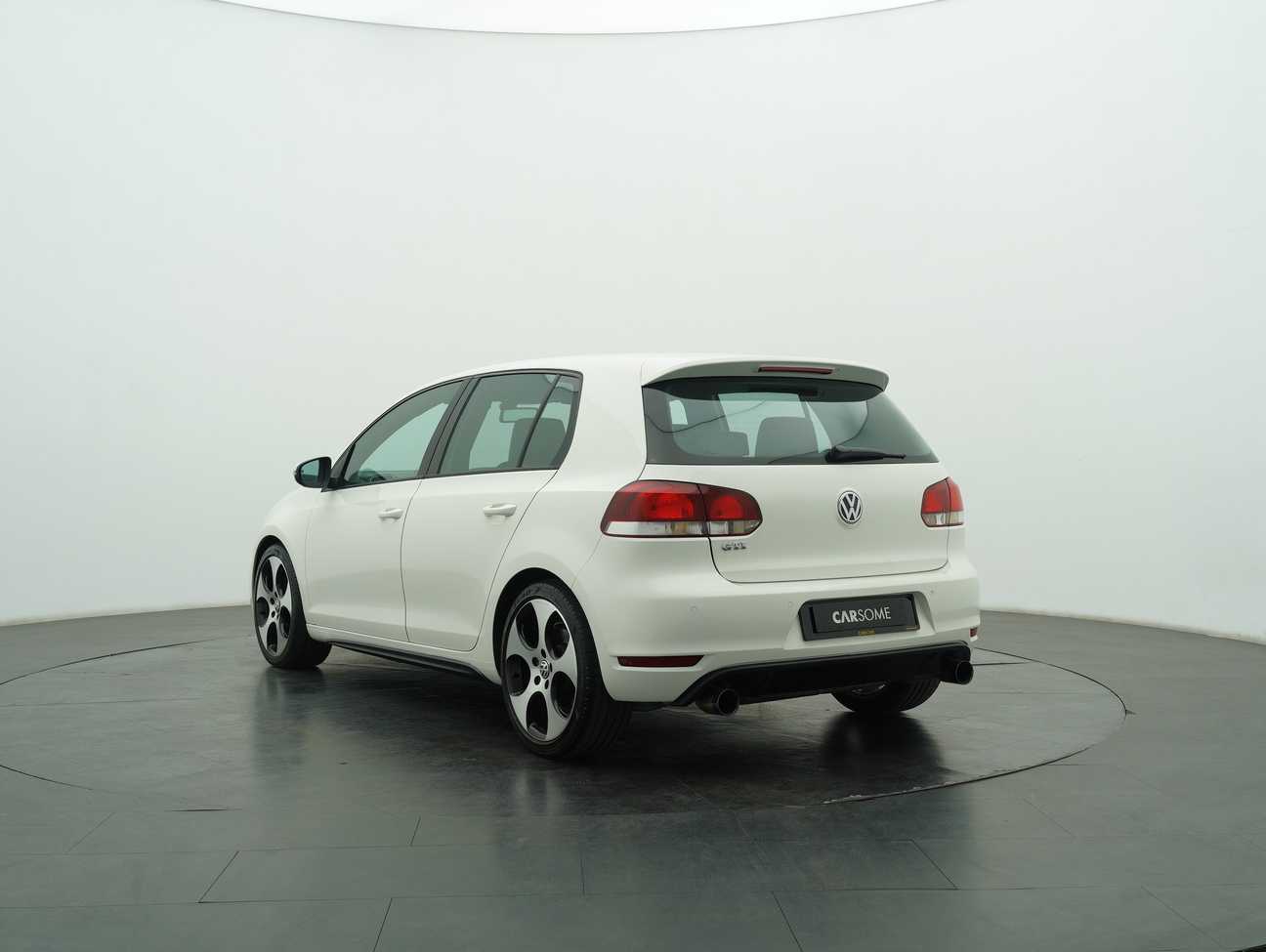used 2010 Volkswagen Golf GTI 2.0