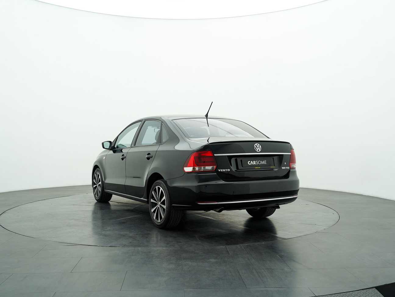 terpakai 2019 Volkswagen Vento TSI Highline 1.2