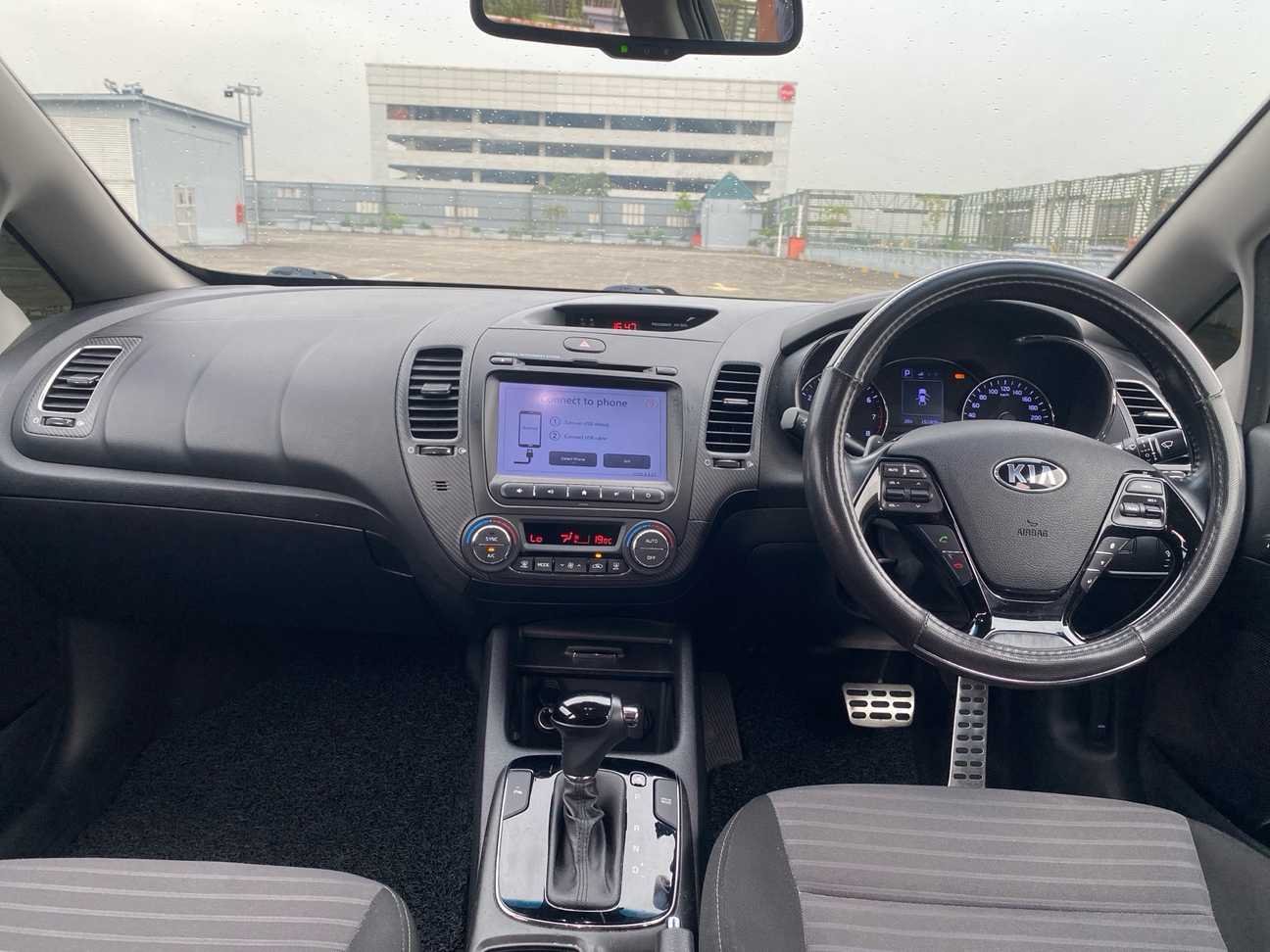 terpakai 2019 Kia Cerato K3 1.6