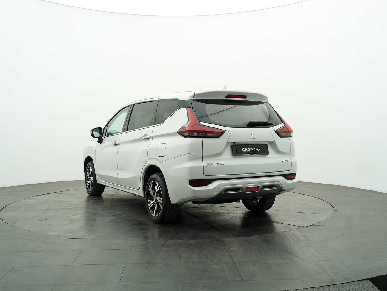 terpakai 2021 Mitsubishi Xpander  1.5