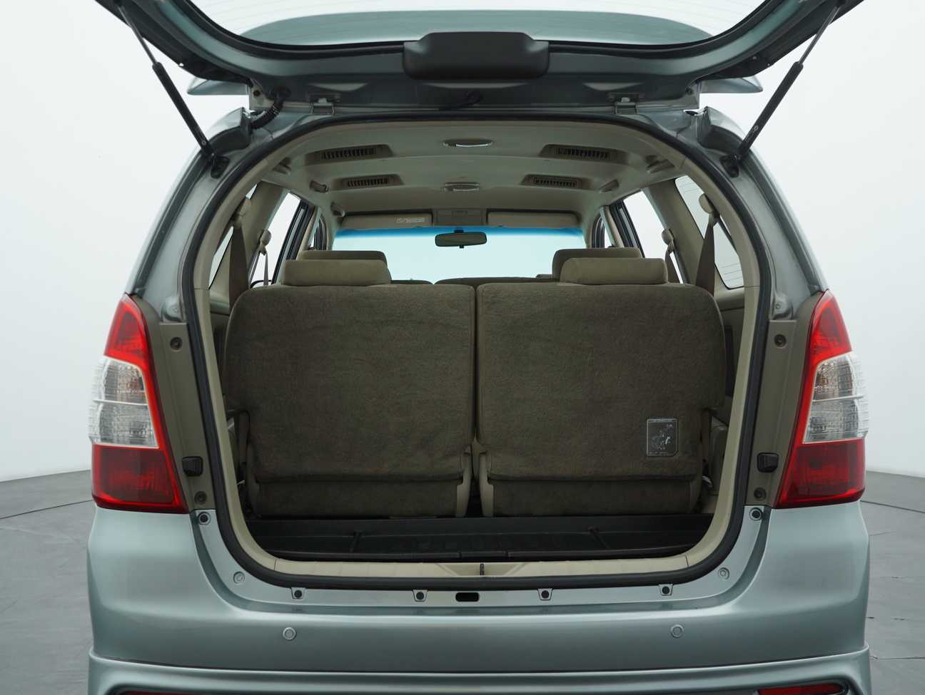 used 2013 Toyota Innova G 2.0