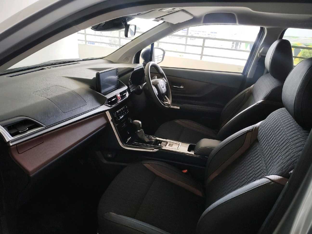 used 2024 Perodua Alza AV 1.5