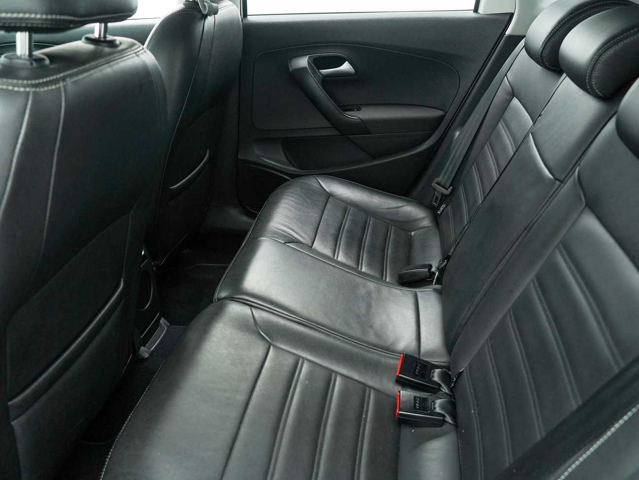 terpakai 2018 Volkswagen Polo Comfortline 1.6