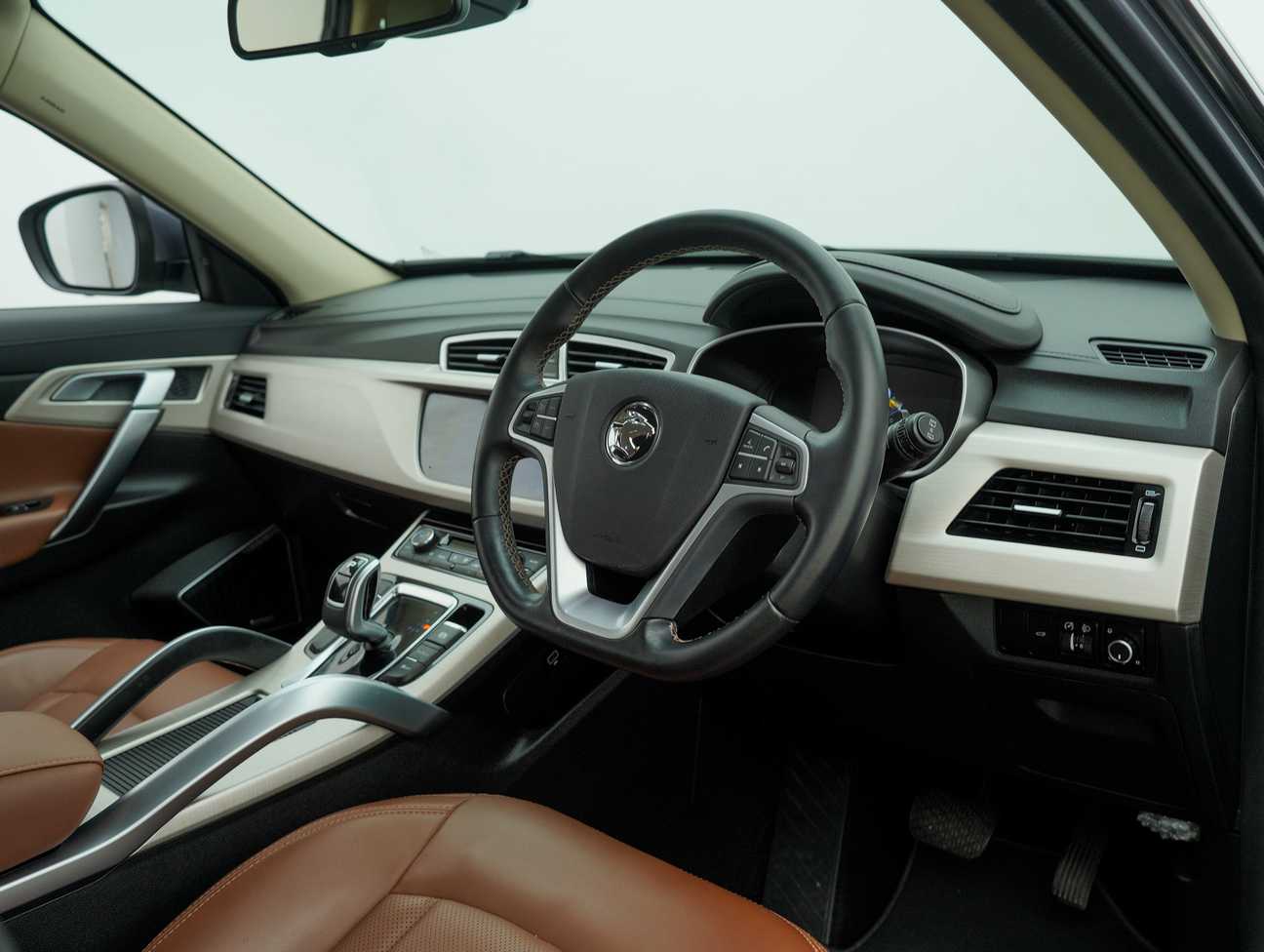 used 2021 Proton X70 Premium 1.8