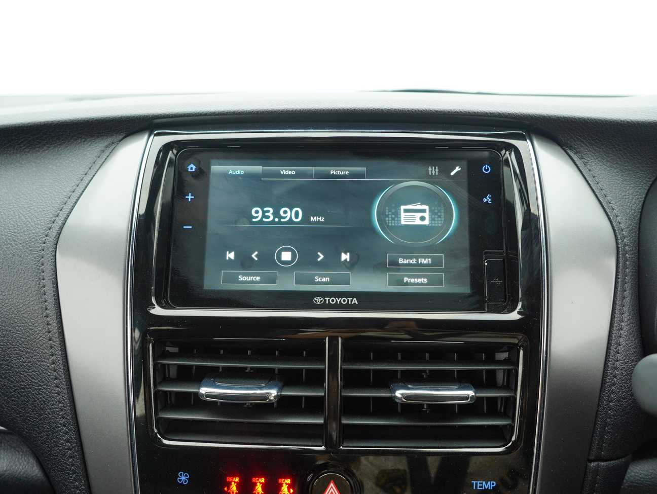 terpakai 2021 Toyota Yaris G 1.5