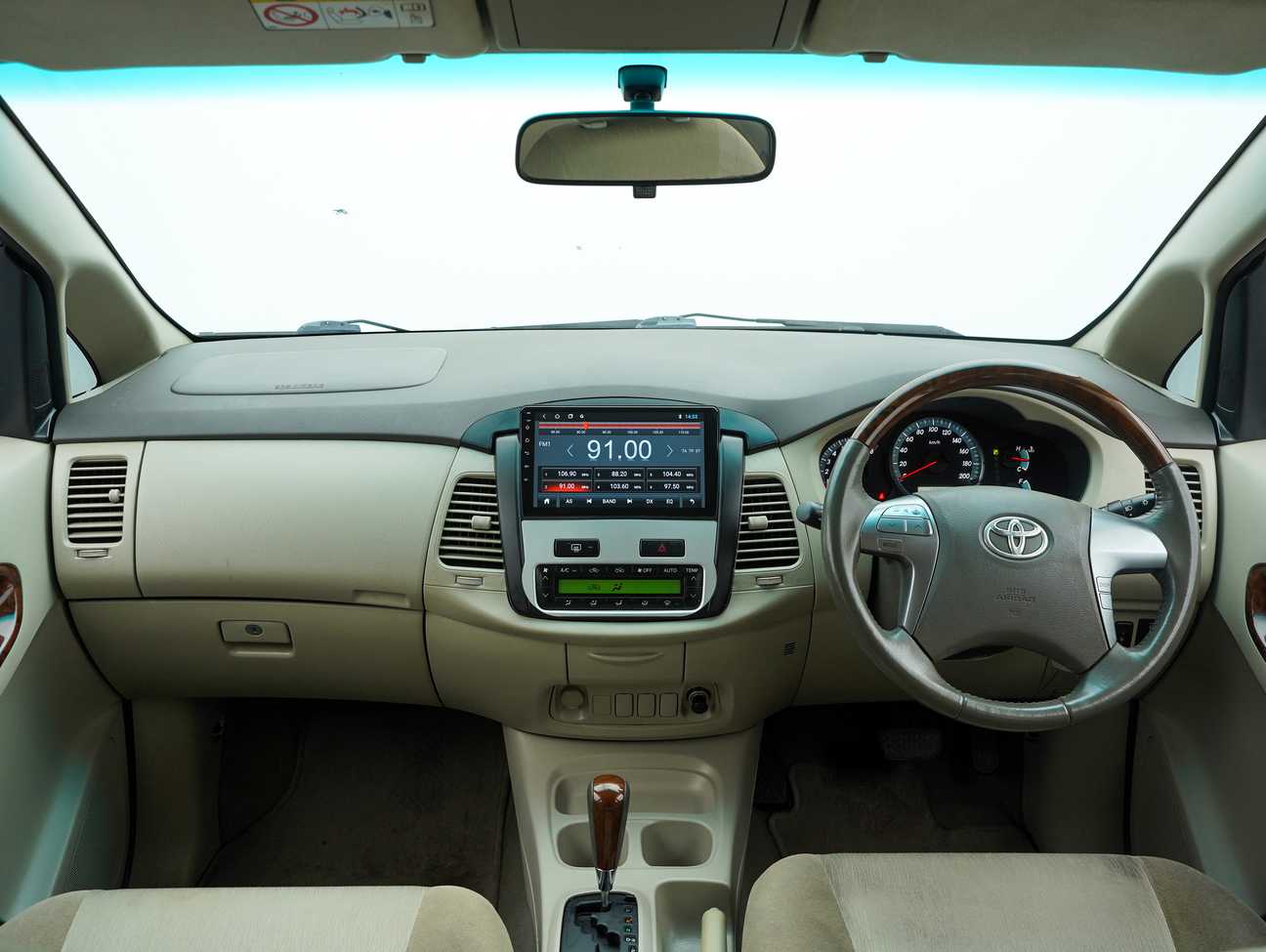 used 2014 Toyota Innova G 2.0