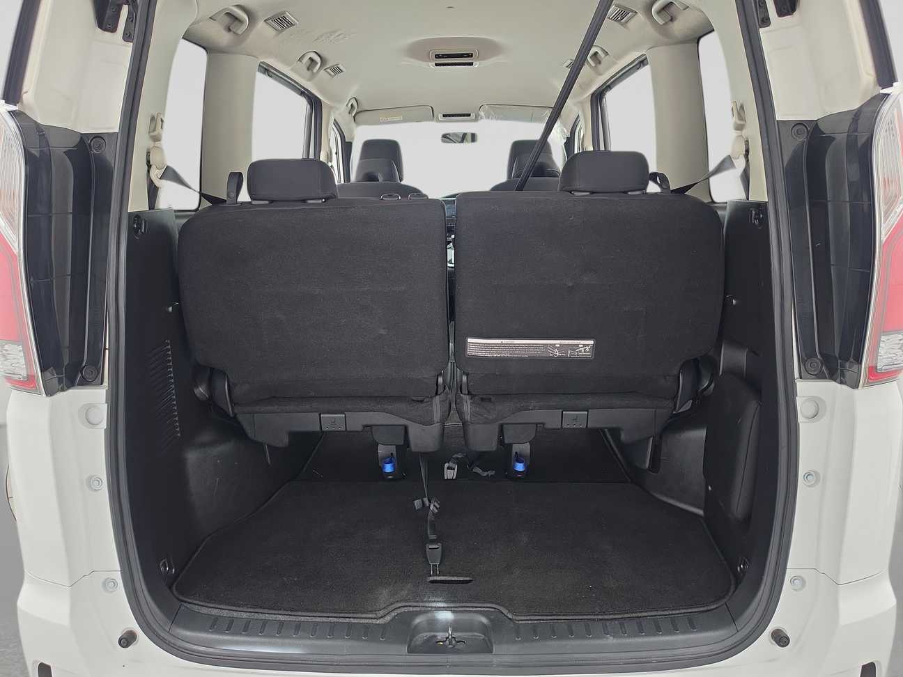 used 2021 Nissan Serena S-Hybrid High-Way Star 2.0