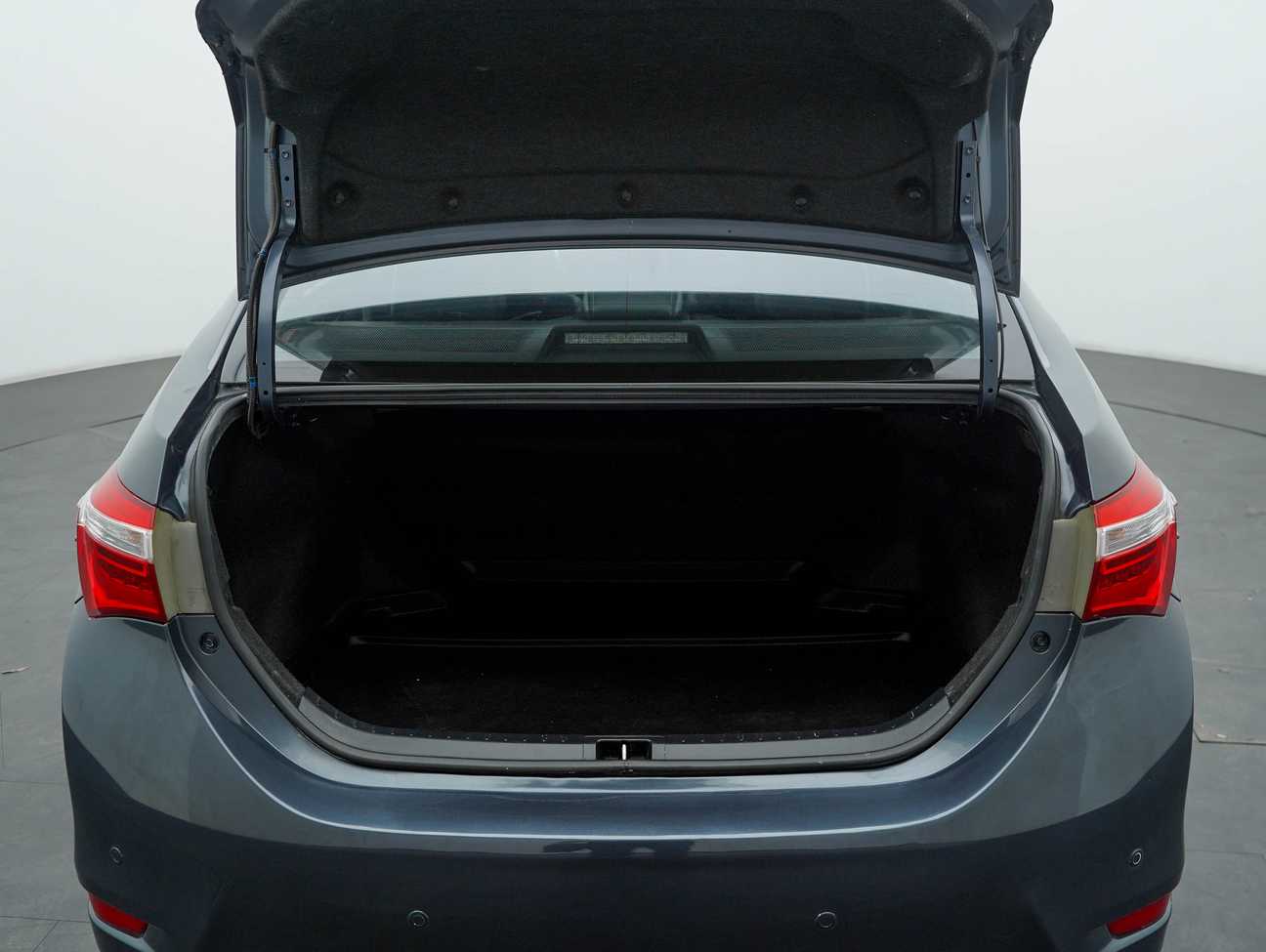 used 2015 Toyota Corolla Altis G 1.8
