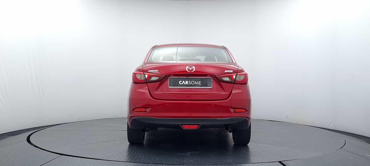 terpakai 2015 Mazda 2 SEDAN SKYACTIV-G 1.5