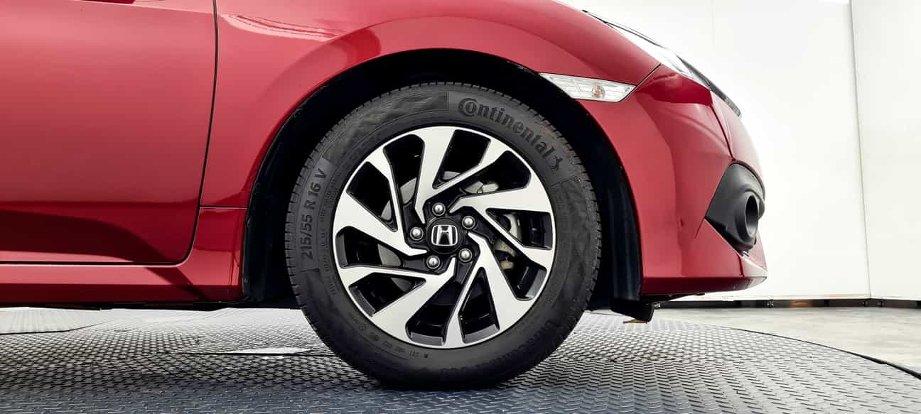 terpakai 2017 Honda CIVIC I-VTEC 1.8