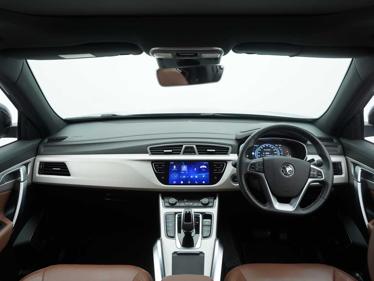 used 2022 Proton X70 Premium 1.8