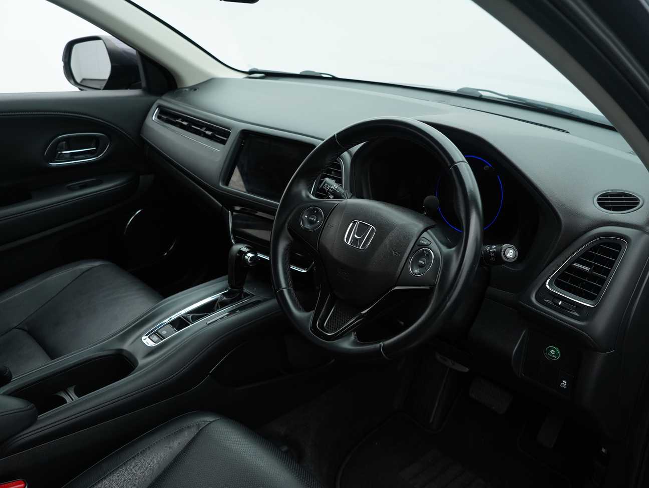 used 2019 Honda HR-V V 1.8