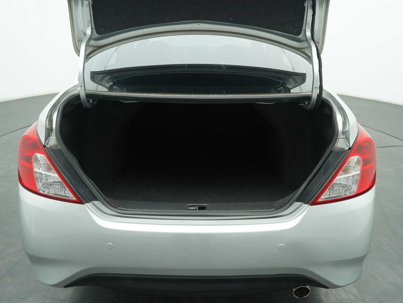 used 2015 Nissan Almera VL 1.5