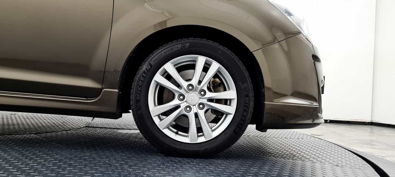 used 2014 Proton EXORA BOLD PREMIUM 1.6