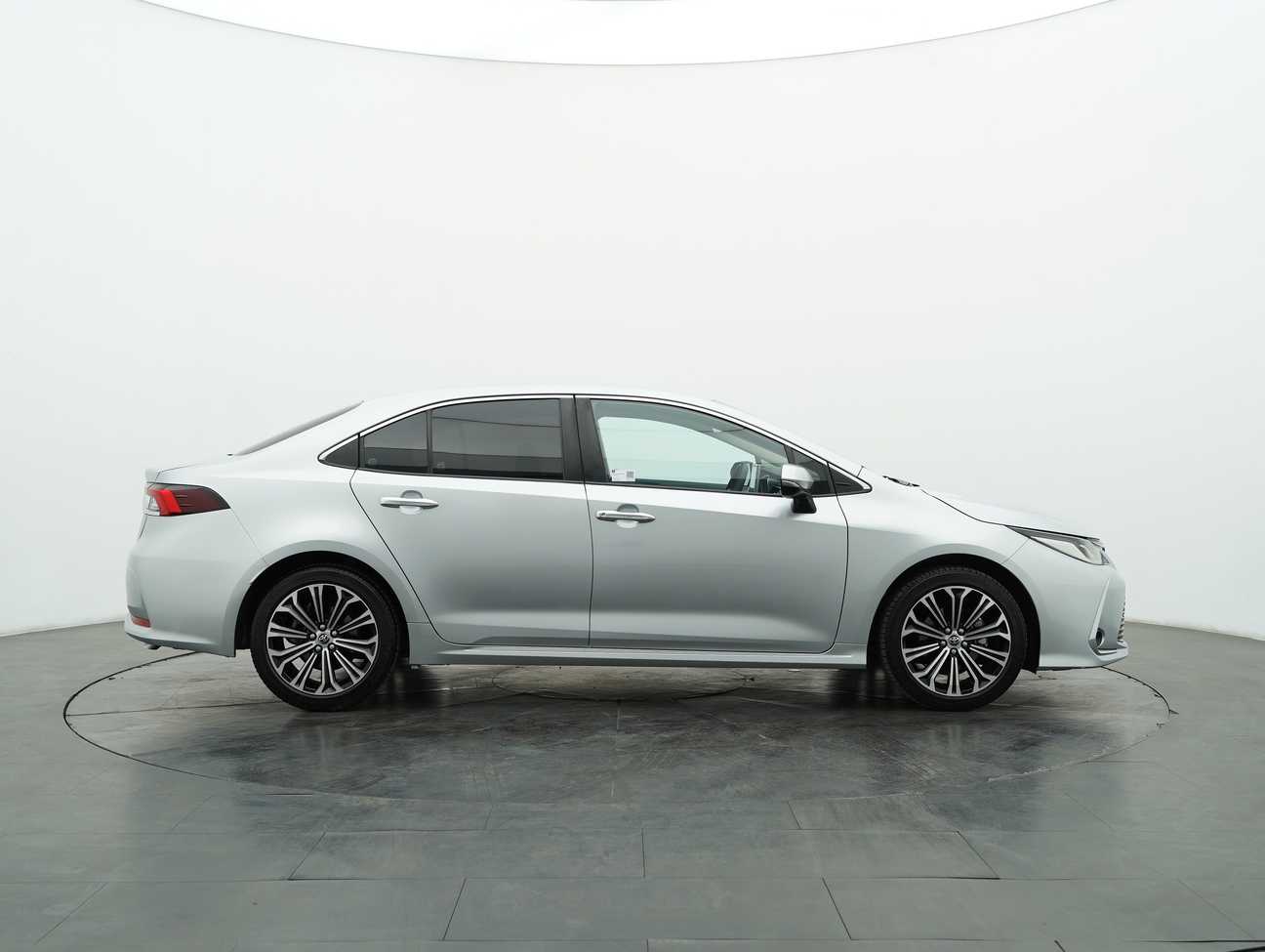 used 2023 Toyota Corolla Altis G 1.8