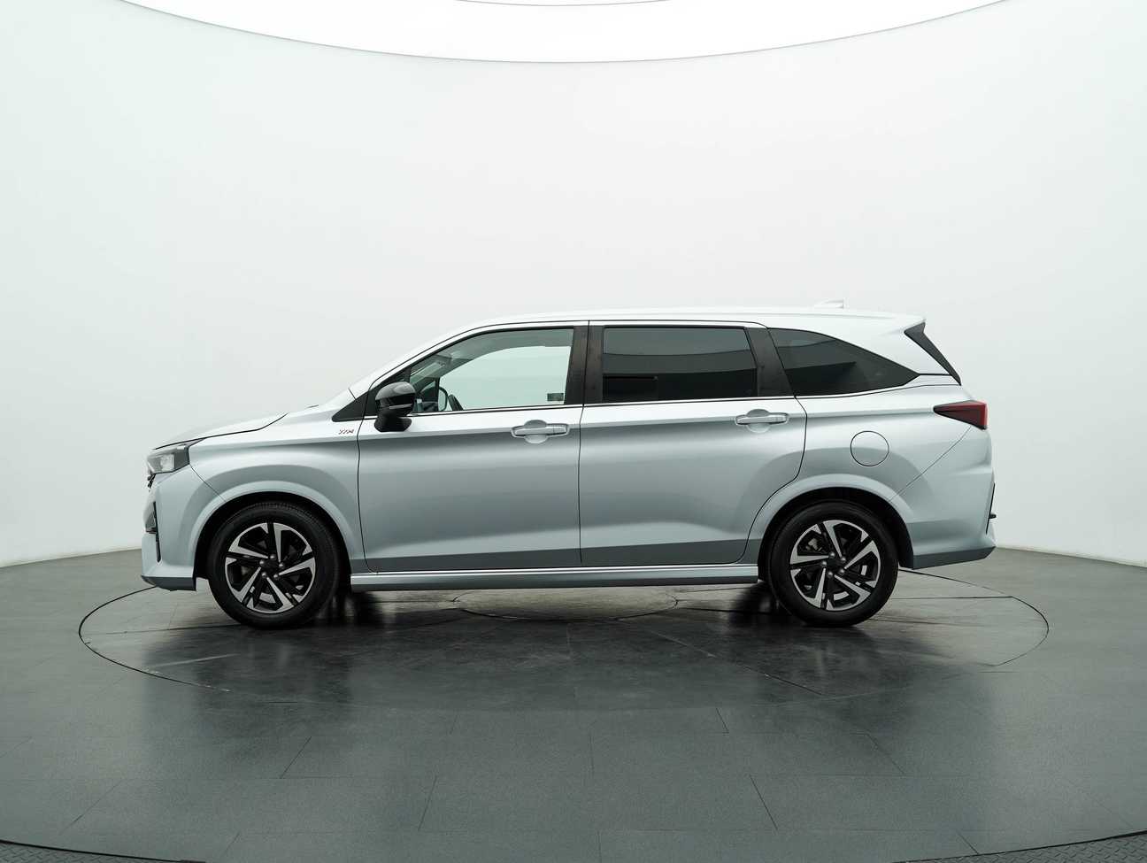 used 2023 Perodua Alza AV 1.5