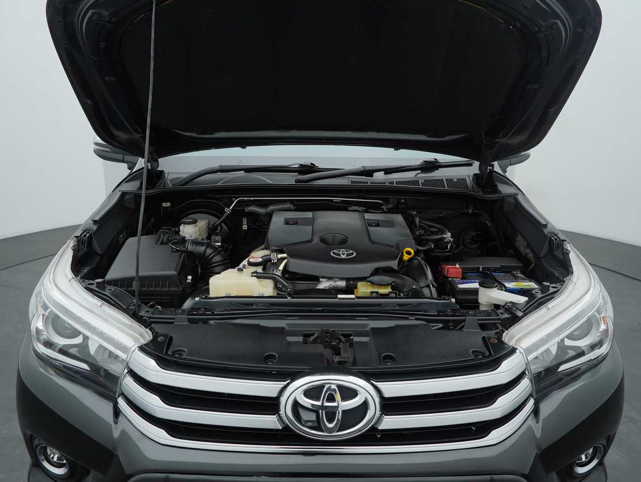 used 2017 Toyota Hilux G Dual Cab 2.8