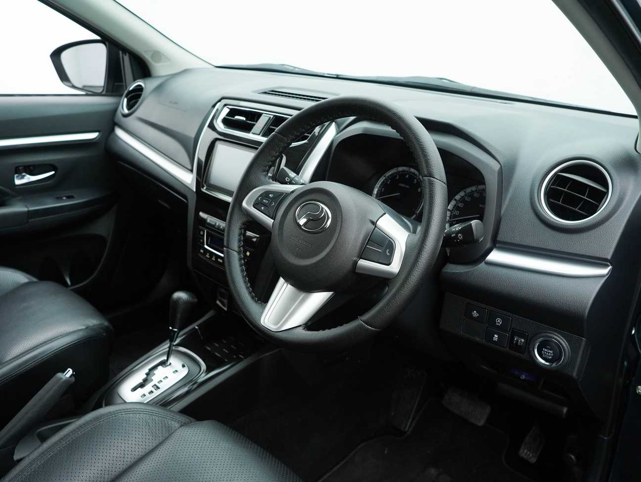 terpakai 2020 Perodua Aruz AV 1.5