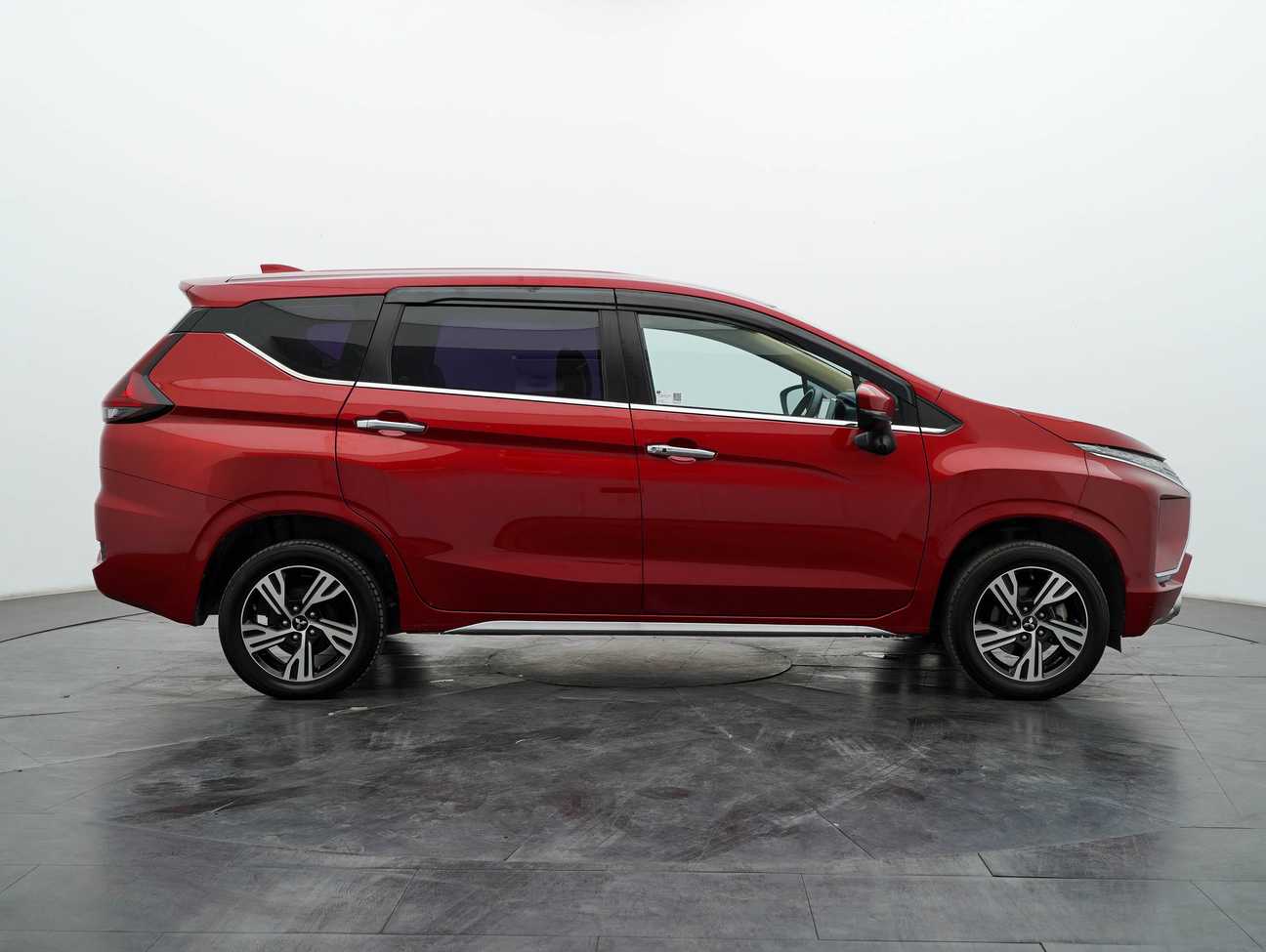 used 2023 Mitsubishi Xpander  1.5