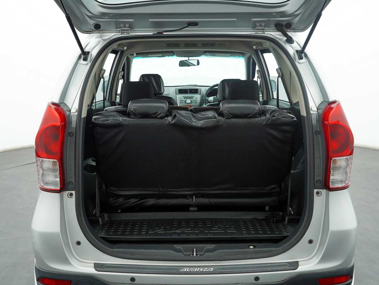 terpakai 2012 Toyota Avanza G 1.5