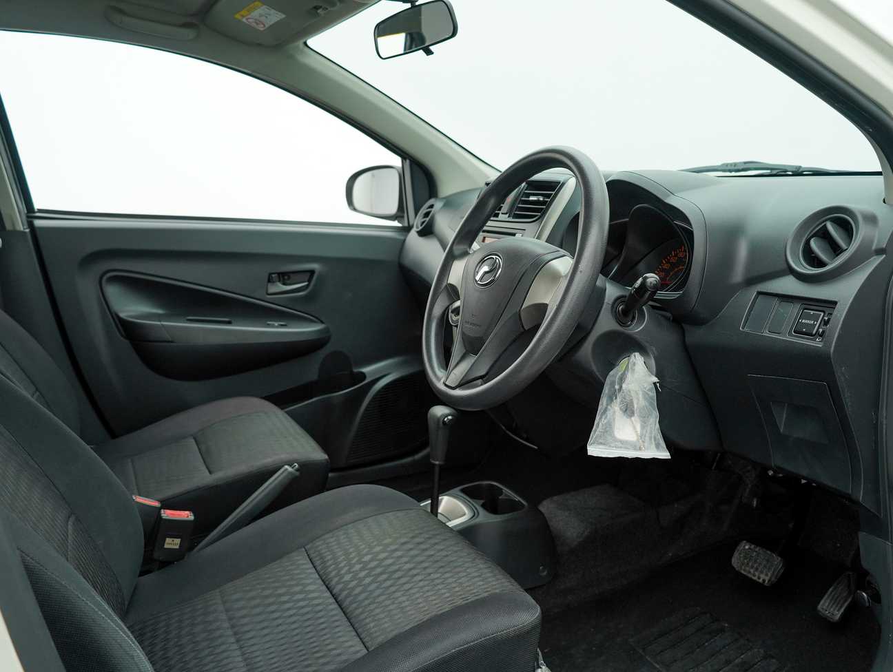 terpakai 2016 Perodua AXIA G 1.0
