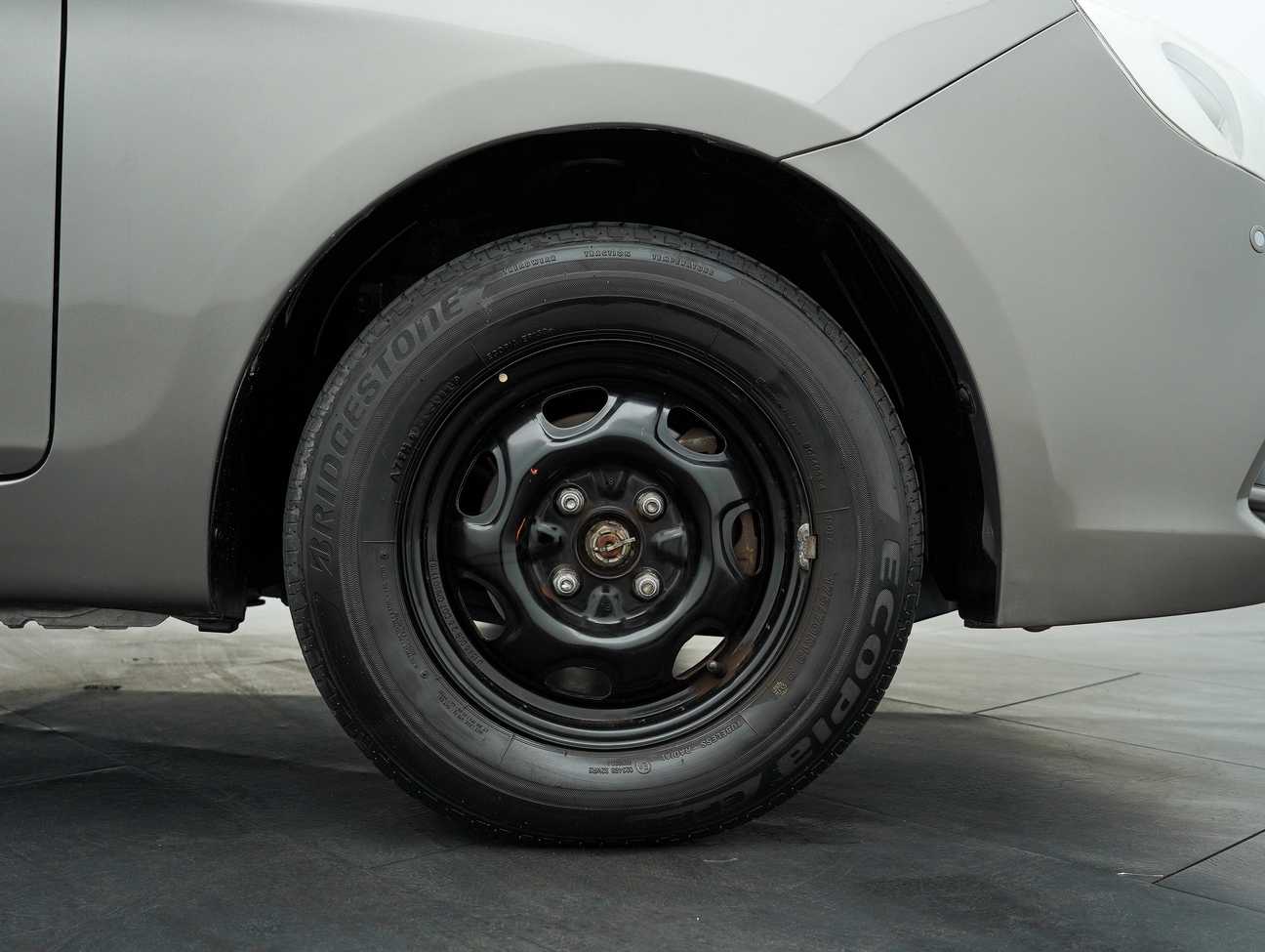 terpakai 2016 Proton Saga Standard 1.3