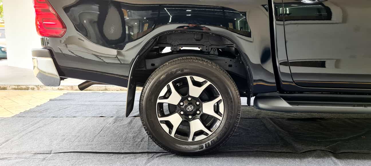 used 2020 Toyota HILUX L-EDITION 2.4