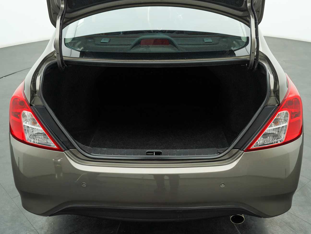 used 2016 Nissan Almera VL 1.5