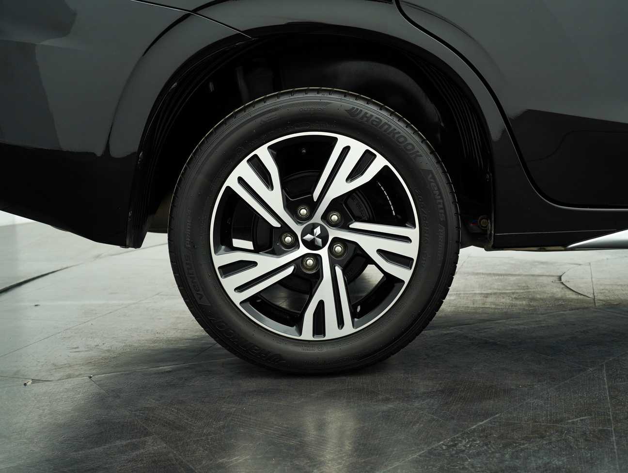 used 2021 Mitsubishi Xpander  1.5