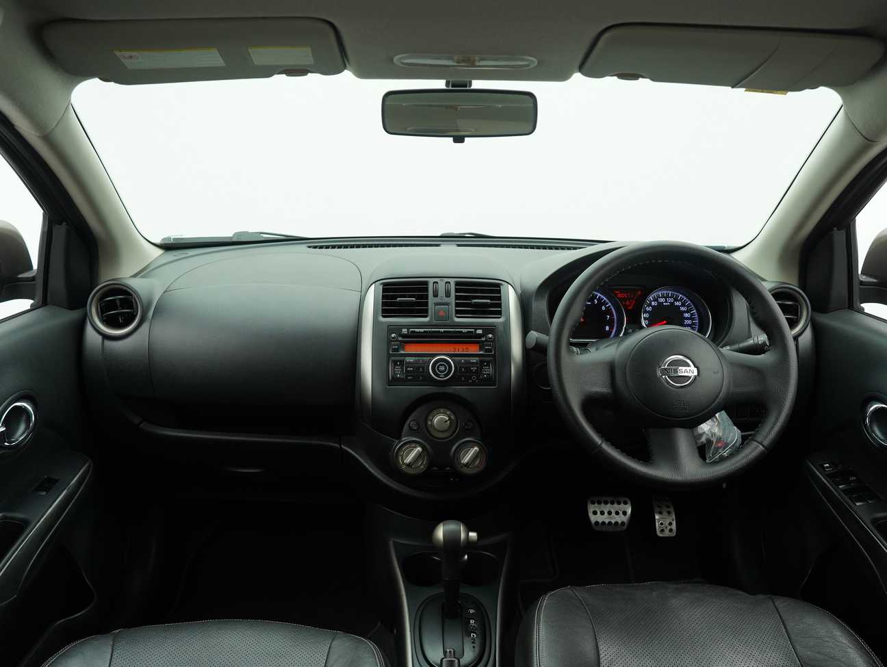 used 2013 Nissan Almera V 1.5