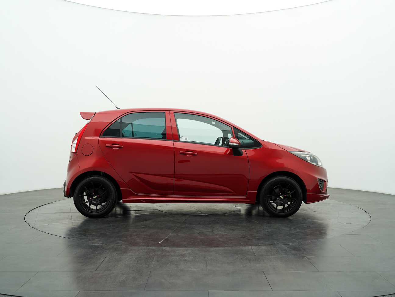 terpakai 2016 Proton Iriz Executive 1.3