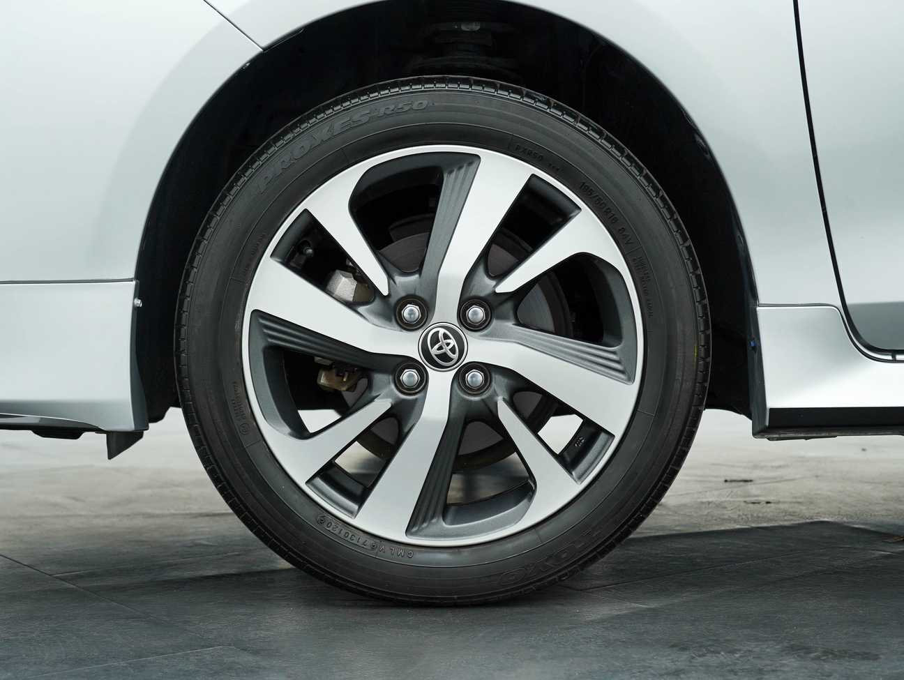 used 2021 Toyota Yaris E 1.5