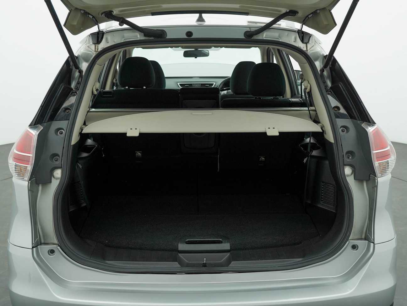 terpakai 2017 Nissan X-Trail  2.0