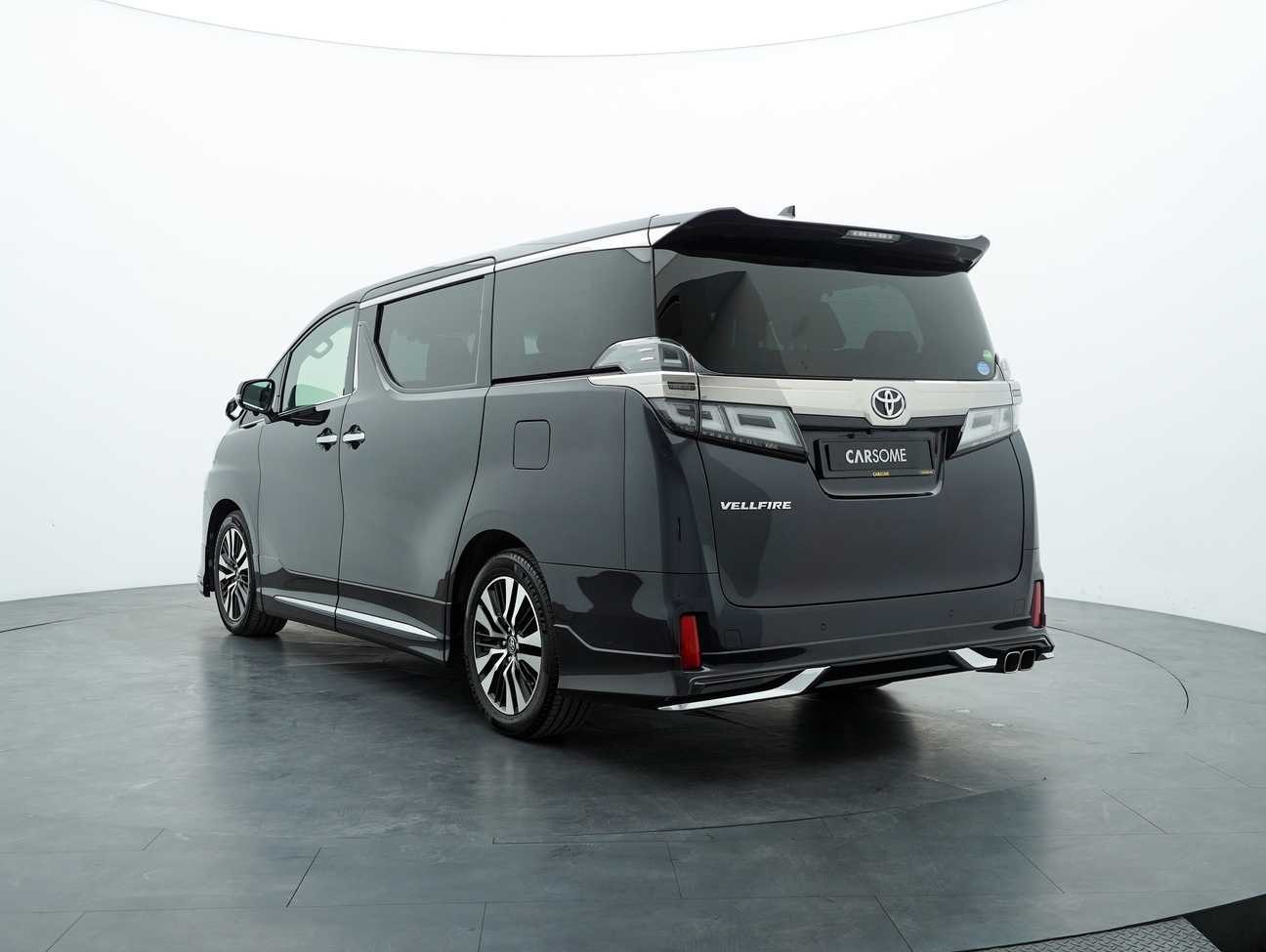 used 2018 Toyota Vellfire ZG 2.5