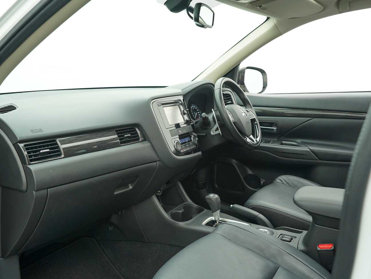 used 2016 Mitsubishi Outlander  2.4