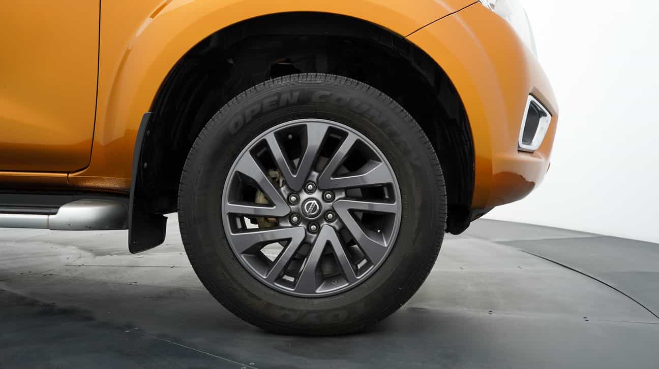 terpakai 2017 Nissan NAVARA NP300 VL 2.5