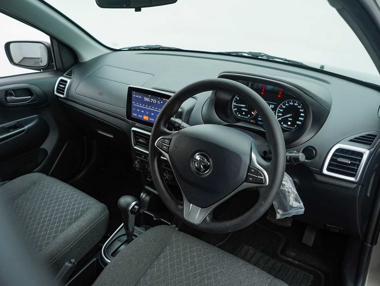 terpakai 2023 Proton Saga Premium 1.3