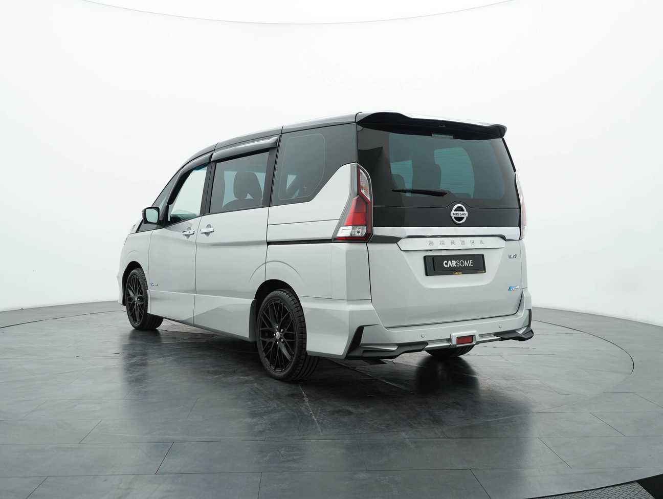 used 2019 Nissan Serena S-Hybrid High-Way Star 2.0