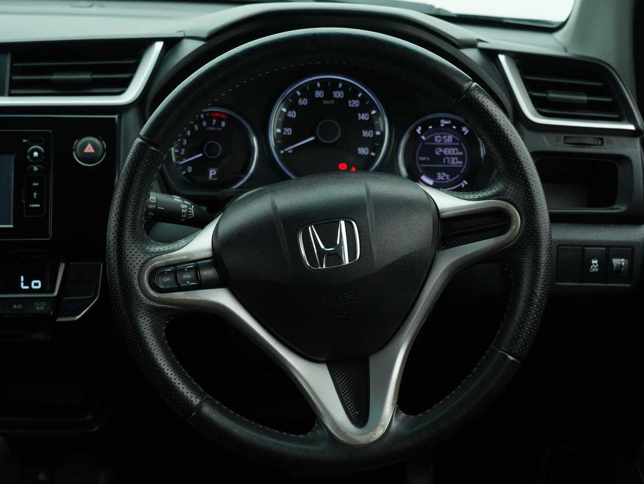 terpakai 2017 Honda BR-V V 1.5