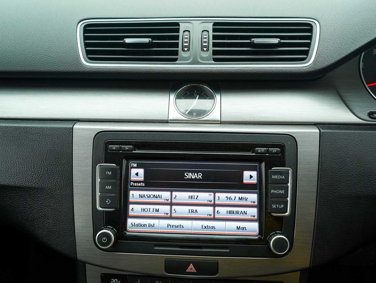 used 2013 Volkswagen PASSAT TSI 1.8