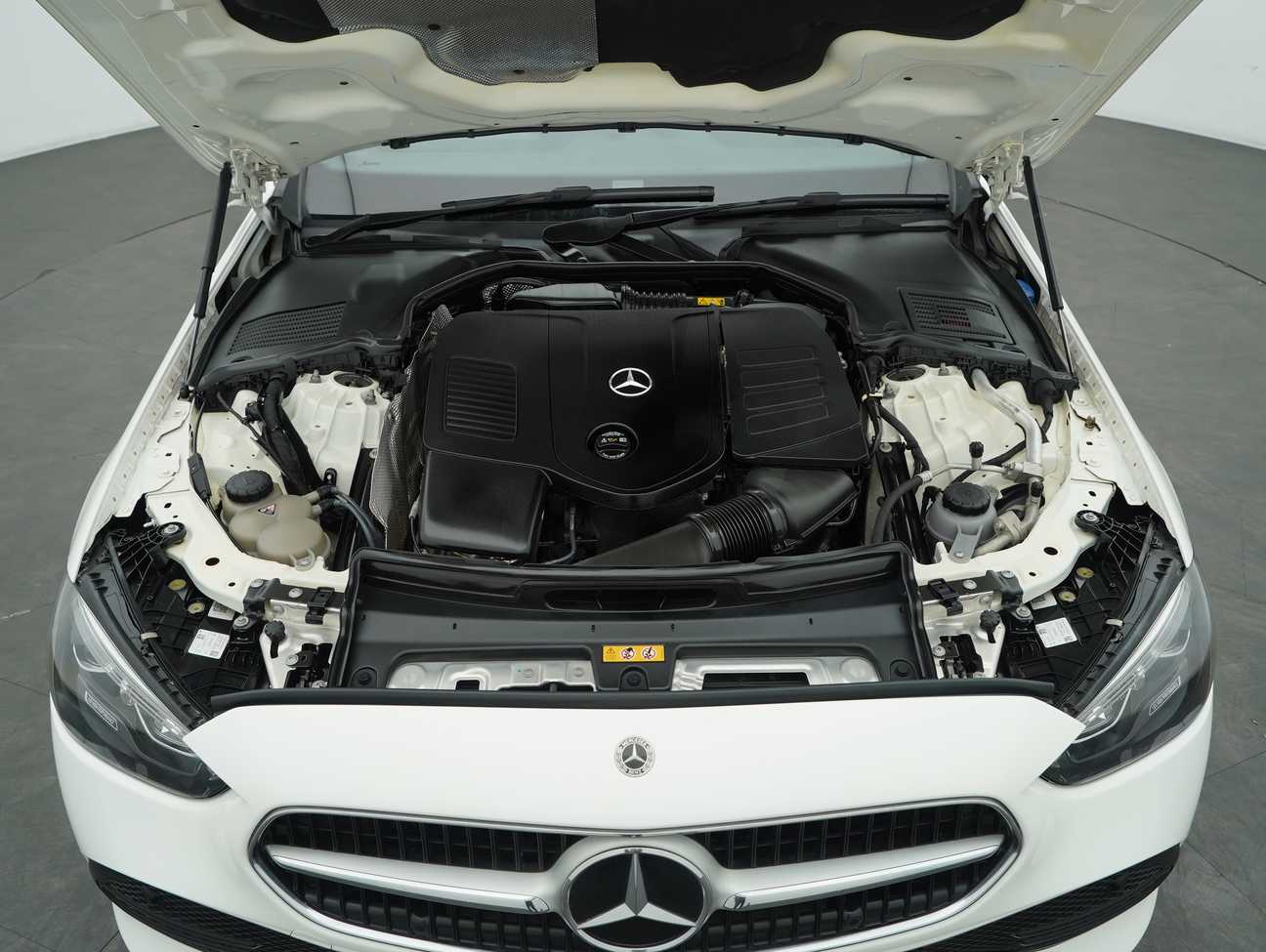 terpakai 2021 Mercedes-Benz C200 Avantgarde 1.5