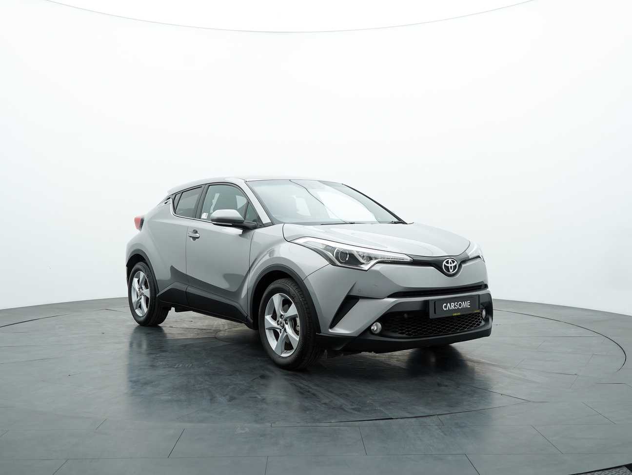 terpakai 2018 Toyota C-HR  1.8